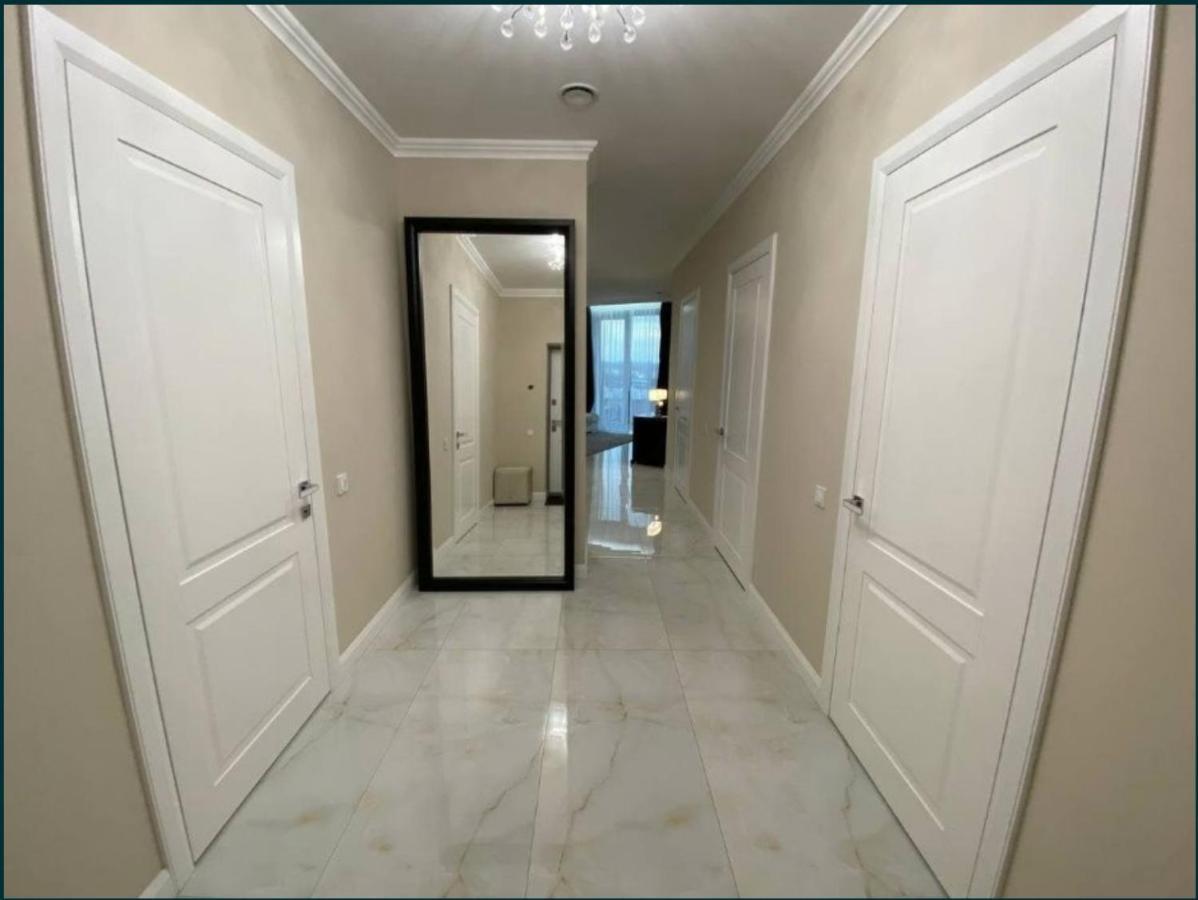 Lux 1-Bedroom Panoramic View Most City Center Area Dnipro Exterior photo