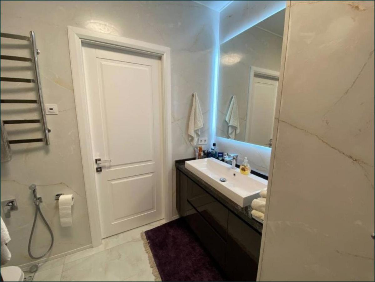 Lux 1-Bedroom Panoramic View Most City Center Area Dnipro Exterior photo